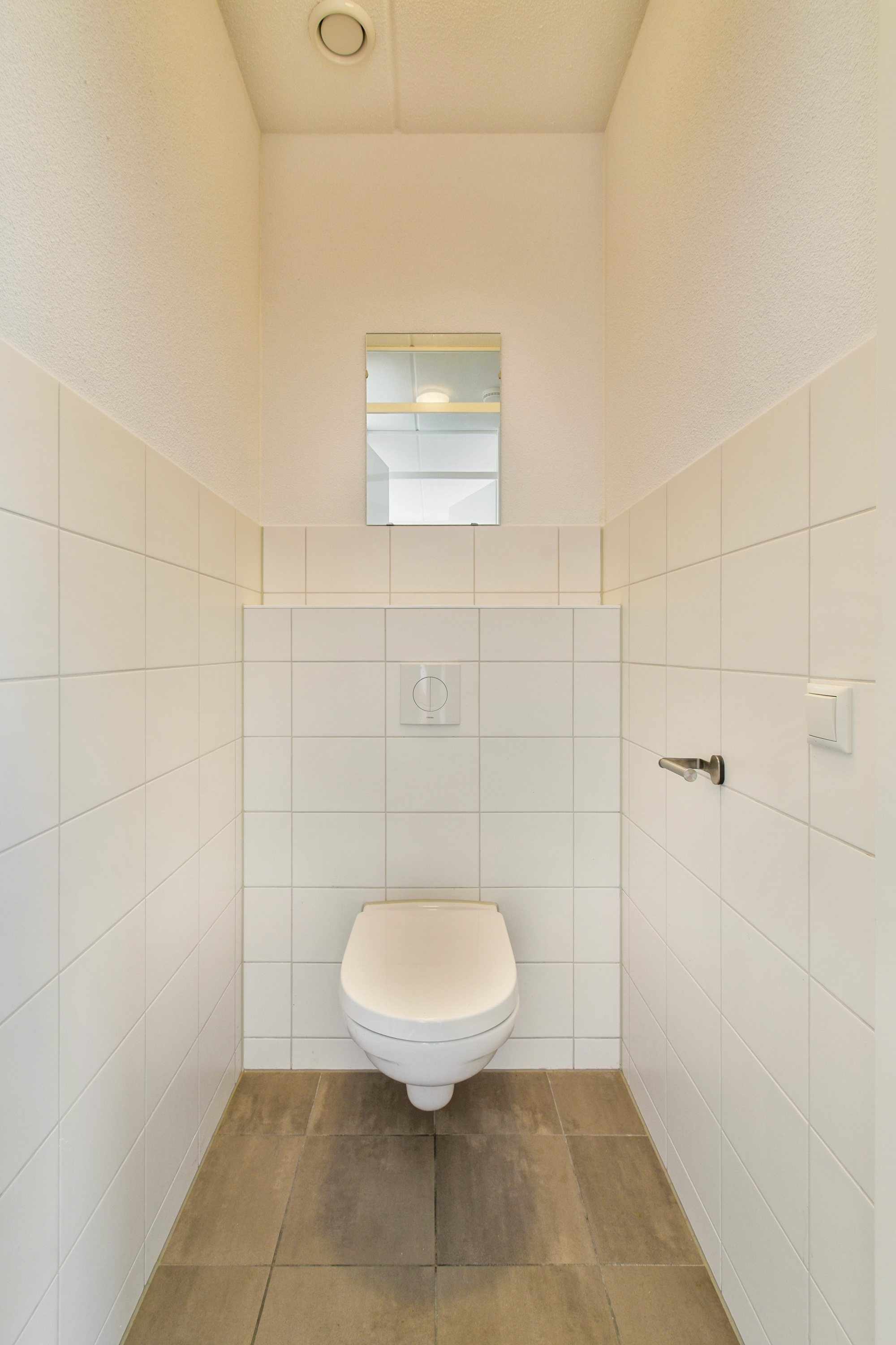 Eengezinswoning Tussenwoning Trappistenlaan 23, Alphen aan den Rijn