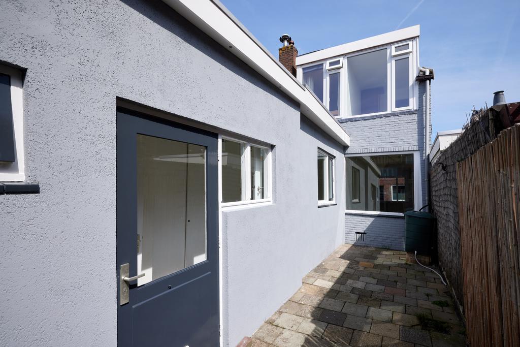 Eengezinswoning Eindwoning Dwarsstraat 3, Alphen aan den Rijn